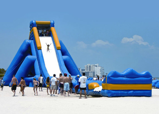 Ukuran Besar Air Inflatable Slides Dimensi 20mx7mx8m Dimensi Untuk Bermain Game Slider