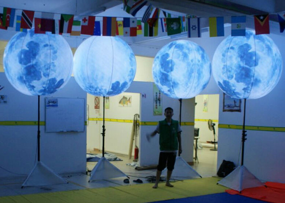 Balon Cahaya Balon Besar Teknologi Welded Hot Air Dengan Pilar Berdiri
