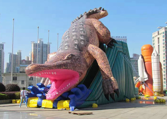 Giant Inflatable Amusement Park 19mx5.5m Dimension Safe Entrance For Playing