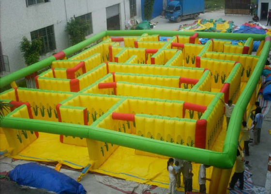 Custom Made Interactive Inflatable Maze, Bounce House Maze Quadruple Stitching
