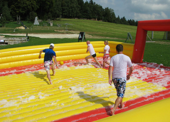 Game Bola Giant Inflatable yang Tahan Air, Game Sepak Bola Blow Up Flap Air Yang Sangat Aman
