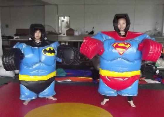Karakter Kartun Gulat Sumo Cocok dengan Kekuatan Tinggi PVC Dengan Umur yang Lebih Lama