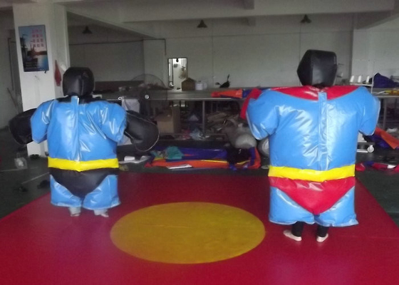 Karakter Kartun Gulat Sumo Cocok dengan Kekuatan Tinggi PVC Dengan Umur yang Lebih Lama