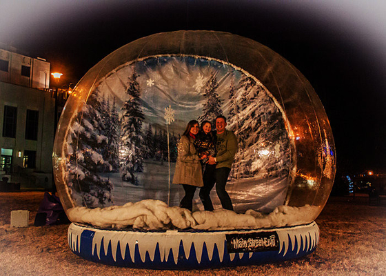 Xmas Promotion Great Inflatable Globe Fake Snow Type Clear PVC Materials
