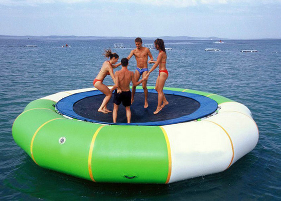 Memimpin Danau Inflatable Inflatable gratis, Air Terapung Trampolin High Temp Welded