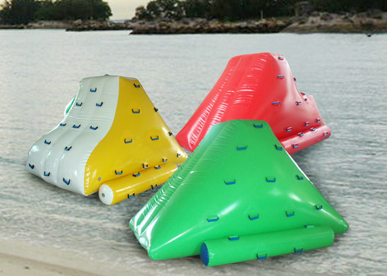 Colorful Inflatable Iceberg 3m 4.5m Customized Height Safe Untuk Bermain Fun