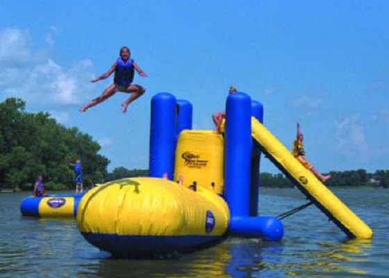 Mainan Danau Inflatable Safety yang Tinggi, Mainan Kolam Renang yang Menyenangkan dengan Blob Water Inflatable