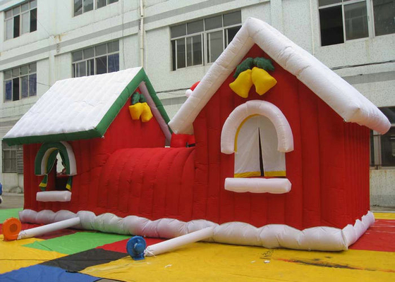 Desain Warna-warni Dekorasi Liburan Inflatable Dimensi Bebas Dimensi 9.5mx4m
