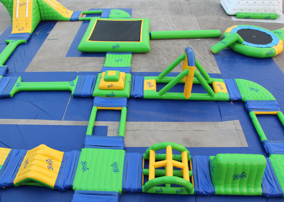 Water Proof Blow Up Water Park, Taman Air Slide Inflatable Ramah Lingkungan
