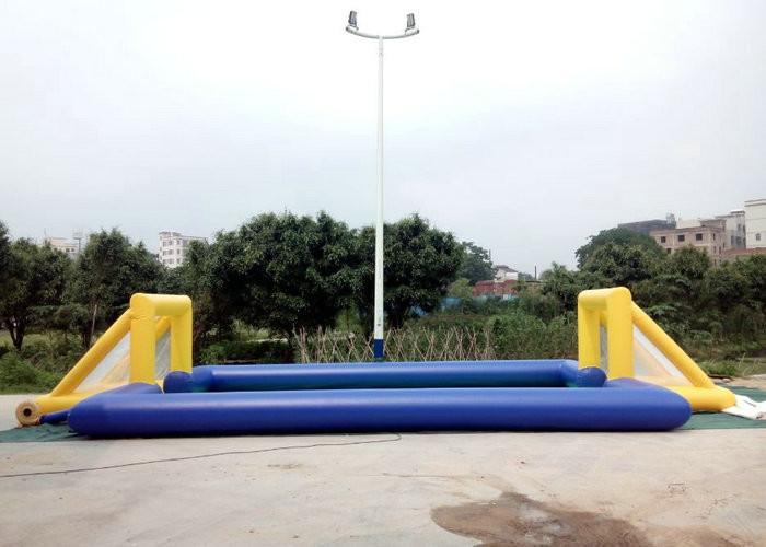 Custom Made Inflatable Sports Toys Flame Retardant 18x10m Untuk Olahraga Permainan