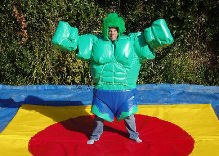 Superman Shaping Gulat Sumo Sesuai Warna yang Disesuaikan dengan Game Interaktif Dewasa